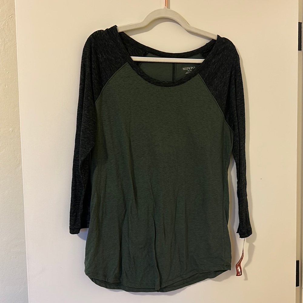 Merona New size XL TEE Ebony/Moss